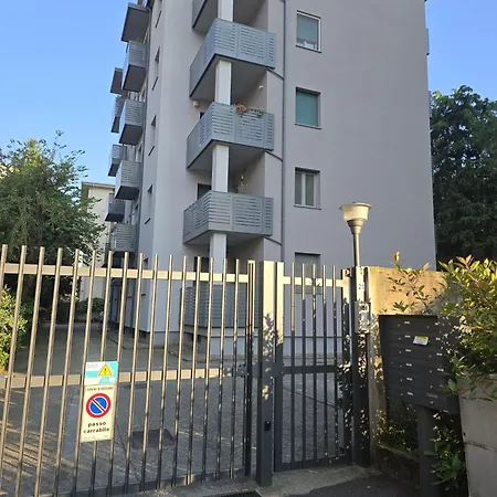 Bergamoinluxe 招待所