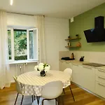 Bergamoinluxe Pensión 3*